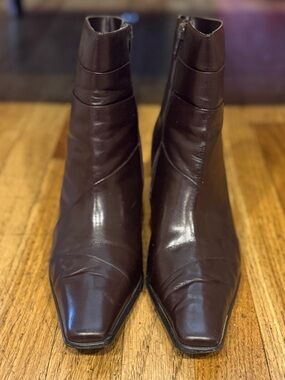 Size 10 - Sacha Too Classic Dark Brown Leather Ankle Booties with Pointed Toe
